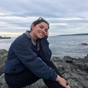 Meet your Posher, Lauren